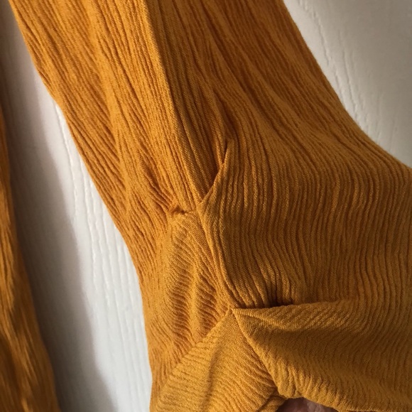Woman’s Vision 155 fall mustard color blouse - Picture 7 of 13